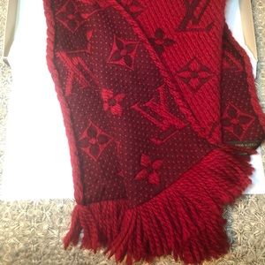 Shop Louis Vuitton Logomania Scarf (Echarpe Logomania, M72432) by